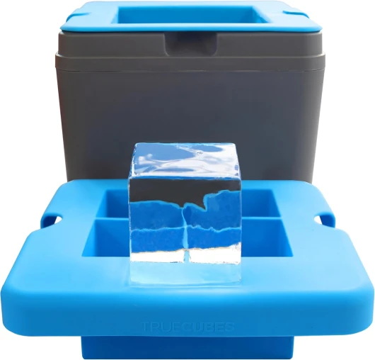 Crystal Clear Ice Cube Maker, 4 Large 2"x2"x2" Ice Cubes for Cocktails and Drinks, Silicone Mold for Pure, Bartender-Quality Ice - Great for Hosting and Entertaining, Whiskey Gifts for Men Clear Ice Cube Mold